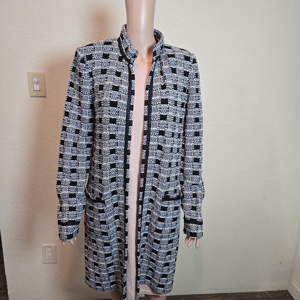 St. John Collection Tweed Black/White Long Jacket Women's 14 Checkered Coat - Picture 11 of 16